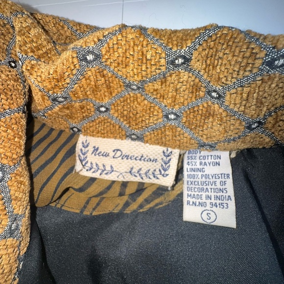 Vintage statement piece Button-Up Jacket with Floral  Zebra Pattern. Artsy Boho - Picture 9 of 15